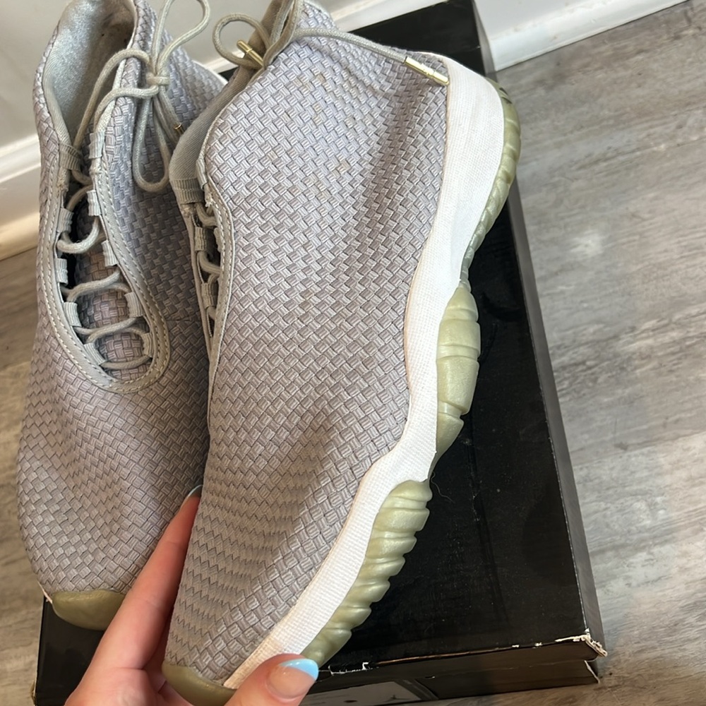 men's grey jordan's - Picture 2 of 5